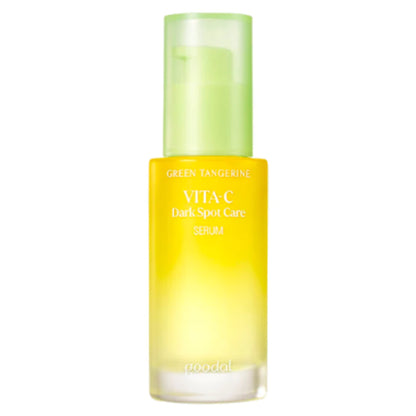 Gelb-transparente Flasche mit grünem Pumpspender des Green Tangerine Vita-C Serums von Goodal.